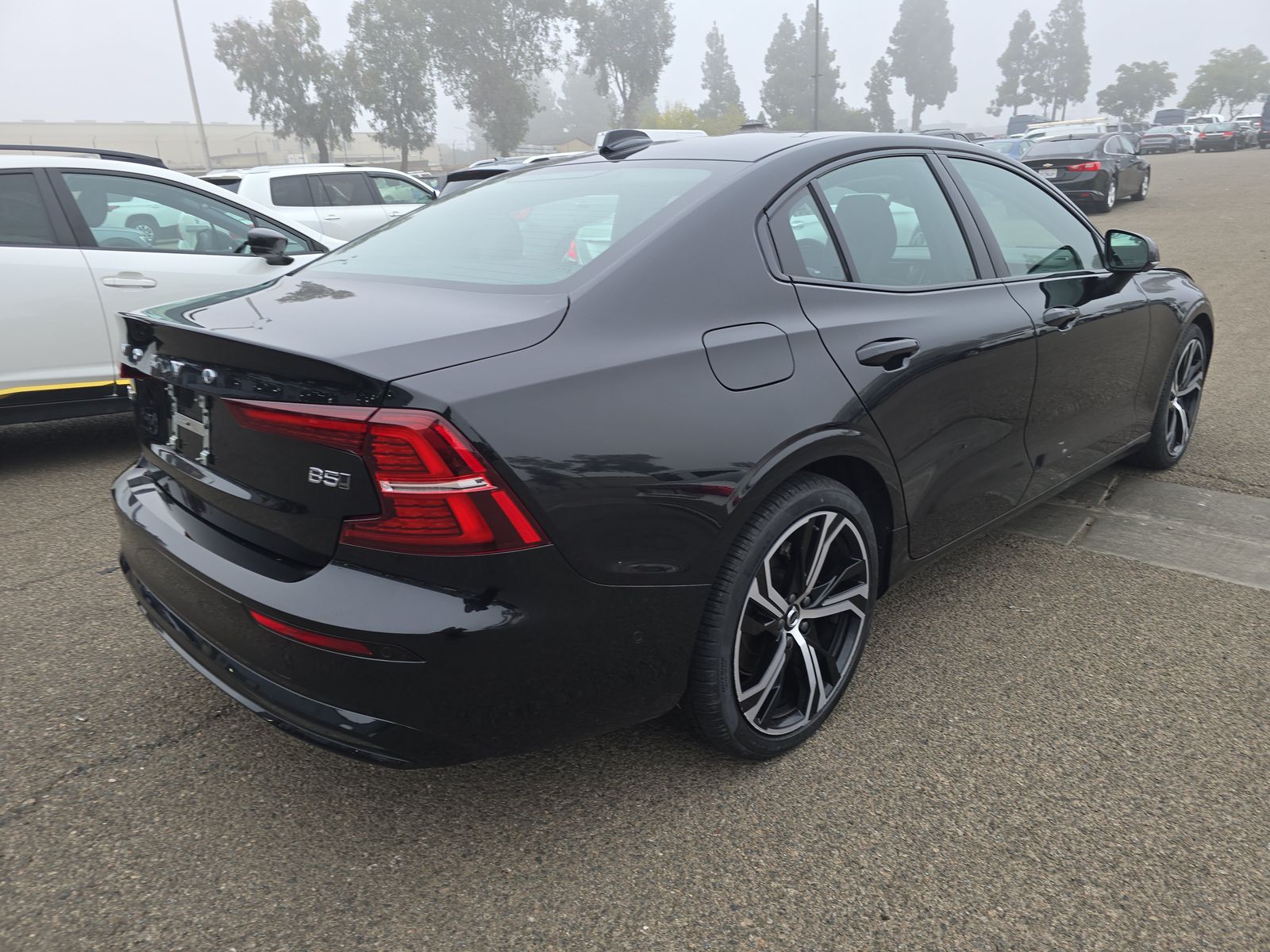 2025 Volvo S60 B5 Plus AWD
