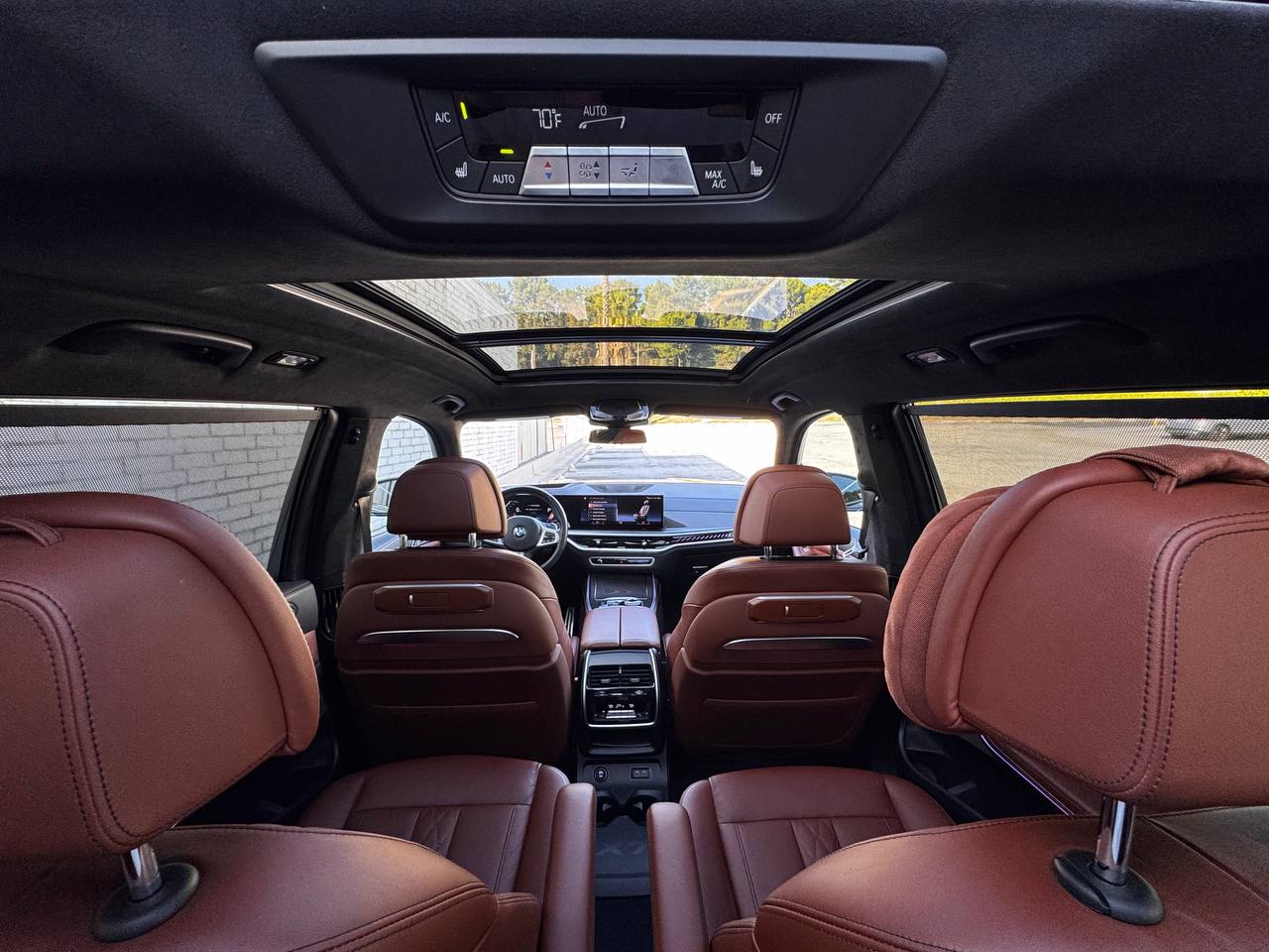 2023 BMW X7 M60i AWD