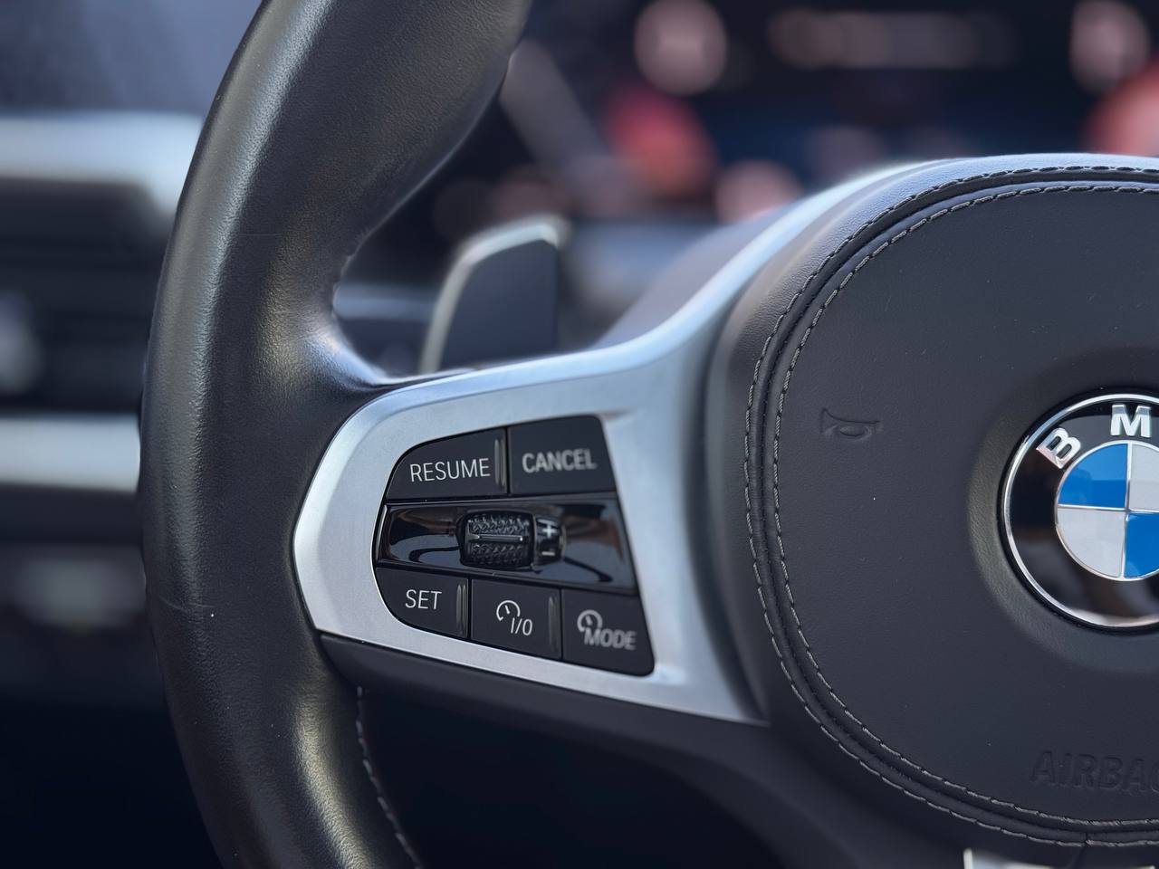 2023 BMW X7 M60i AWD