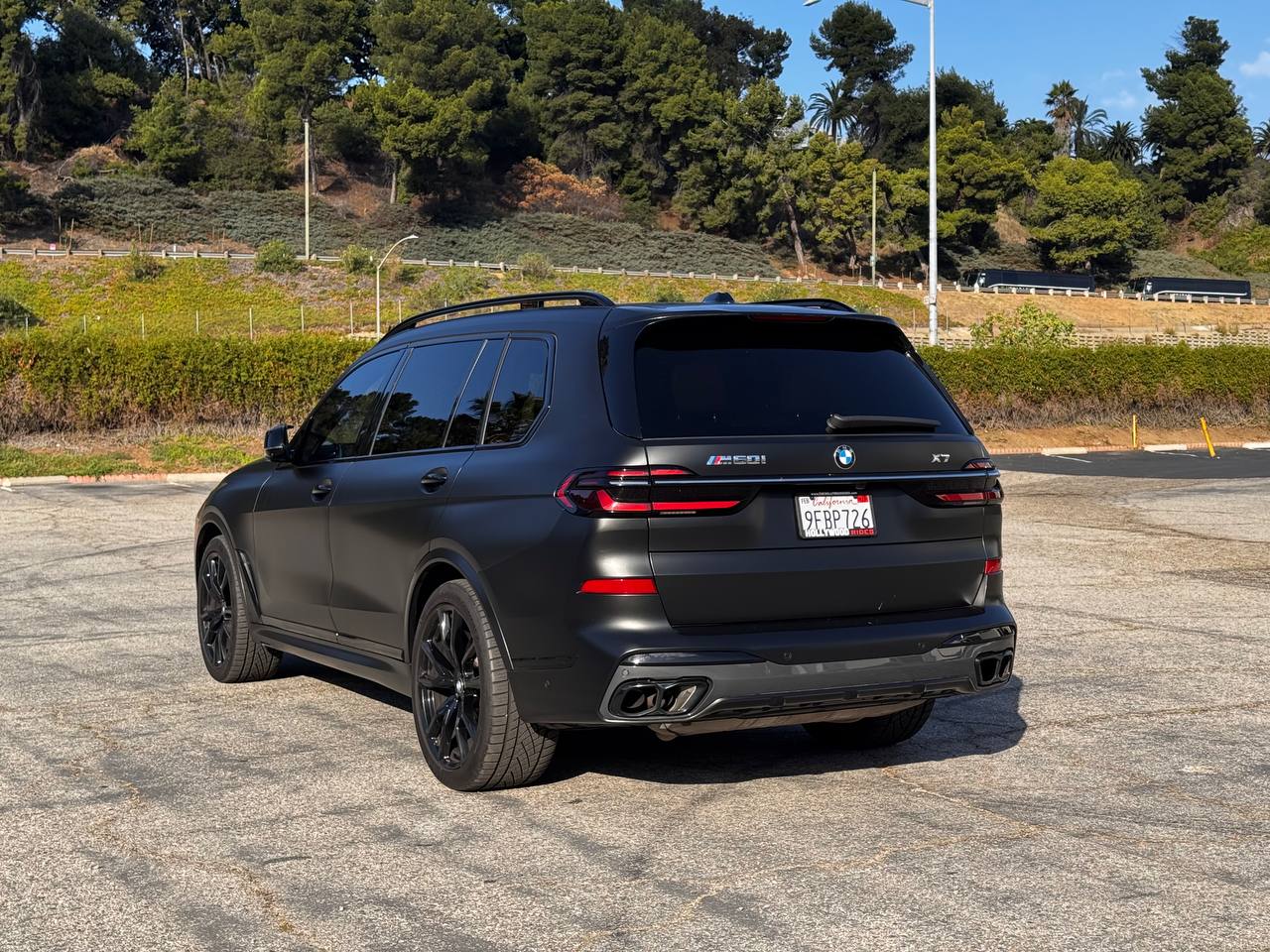 2023 BMW X7 M60i AWD