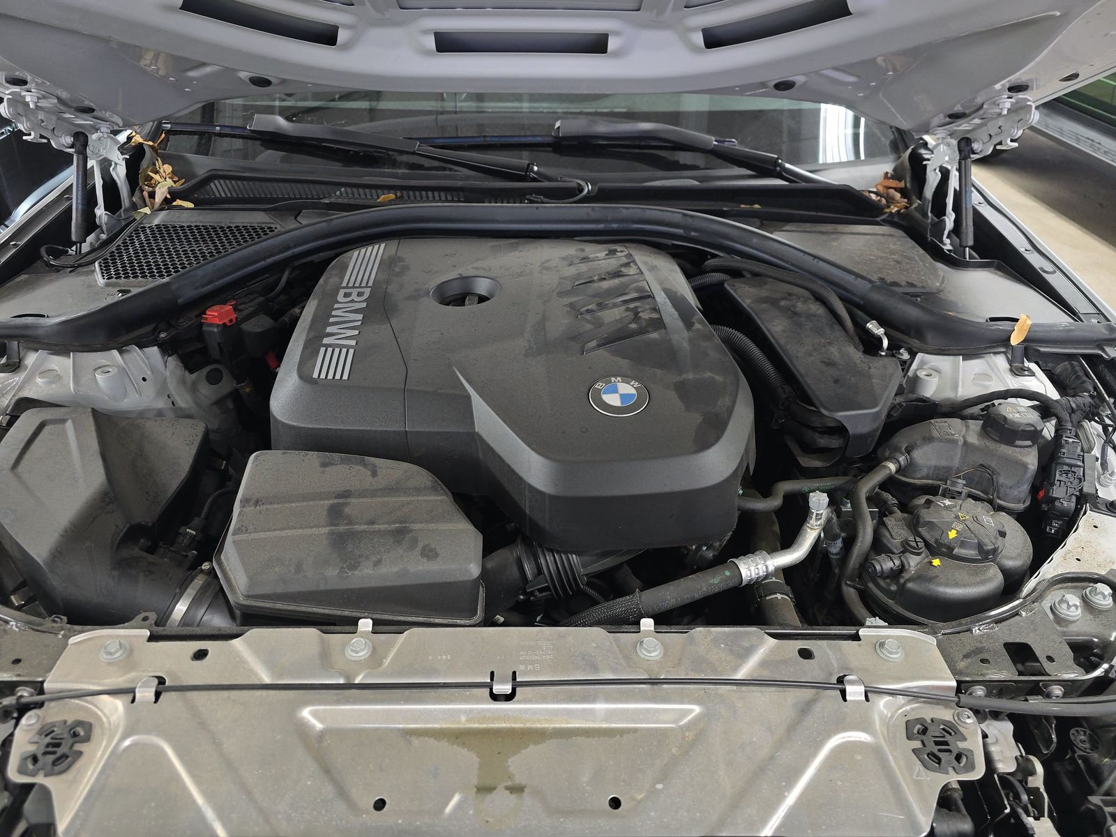 2025 BMW 3 Series 330i xDrive AWD