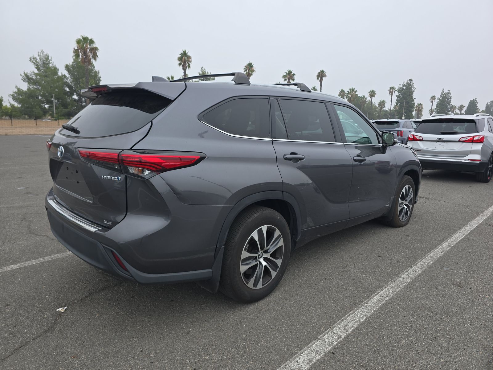 2022 Toyota Highlander Hybrid XLE AWD