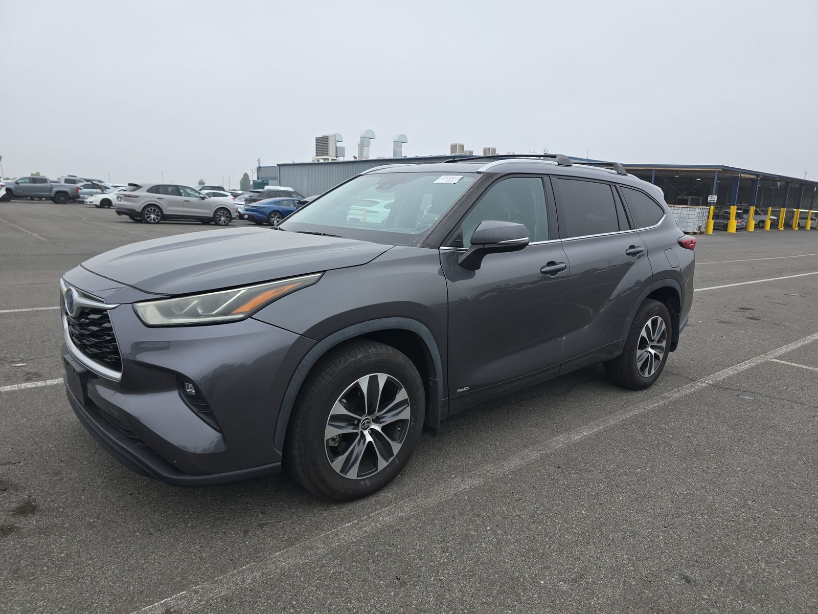 2022 Toyota Highlander Hybrid XLE AWD