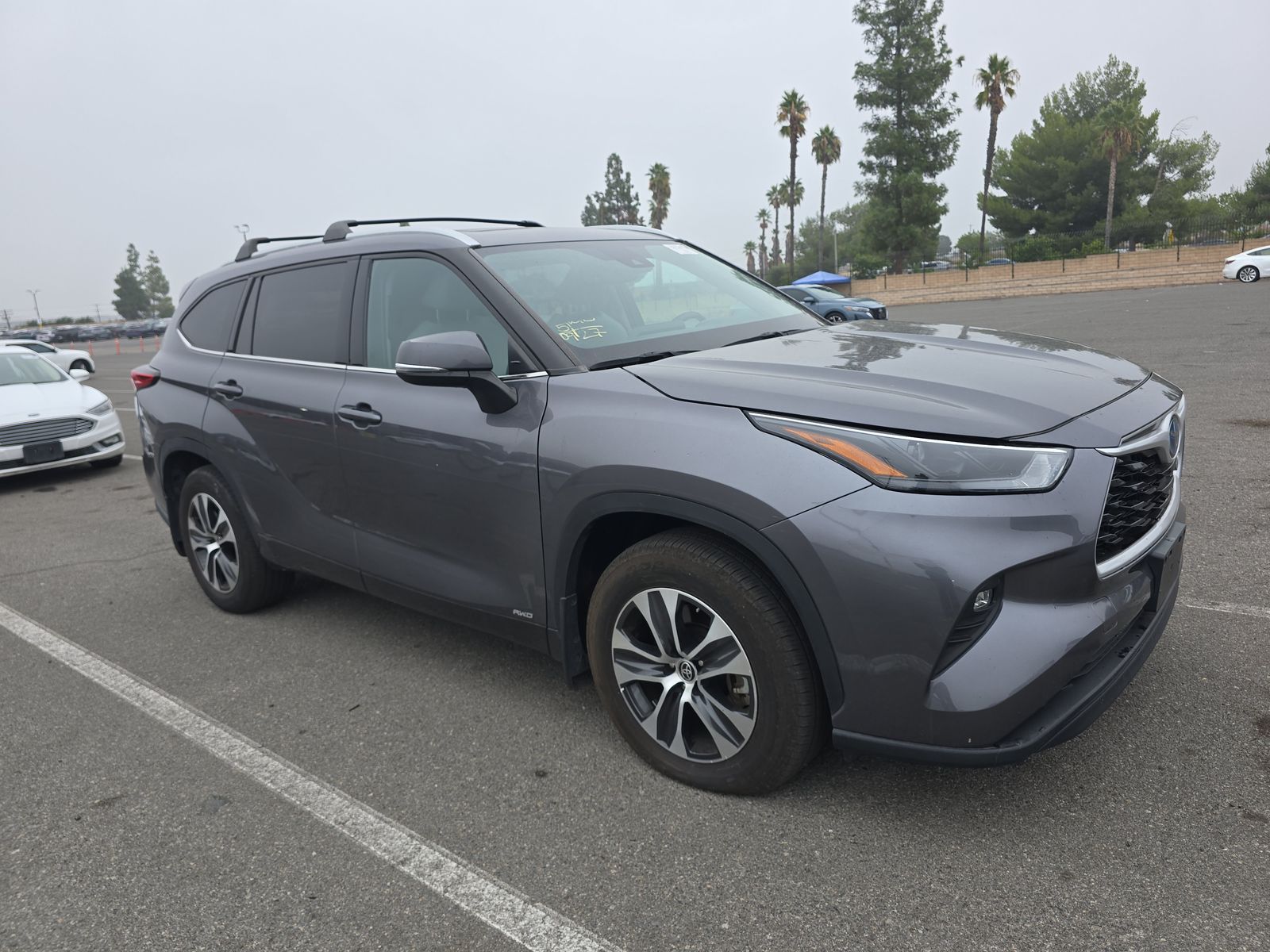 2022 Toyota Highlander Hybrid XLE AWD