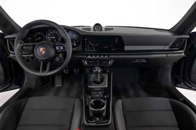 2024 Porsche 911 Carrera T RWD