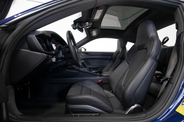 2024 Porsche 911 Carrera T RWD