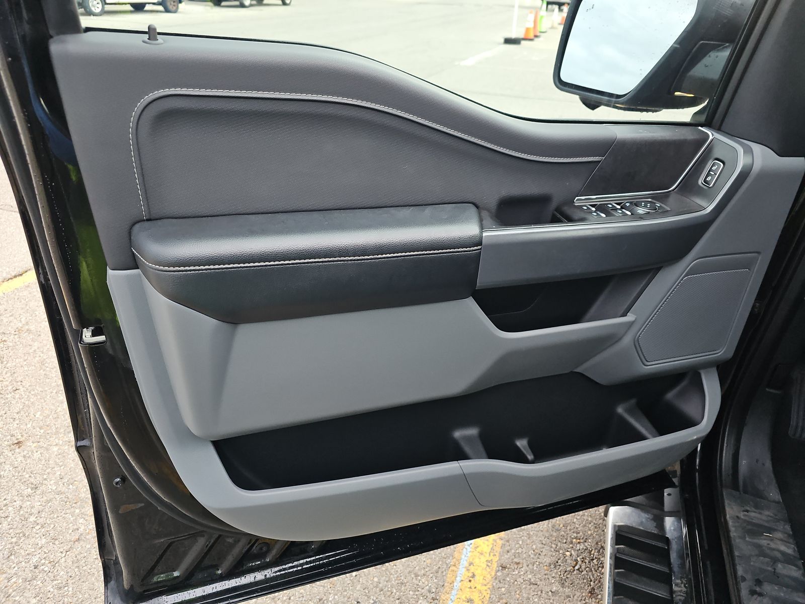 2024 Ford F-150 Hybrid XLT AWD