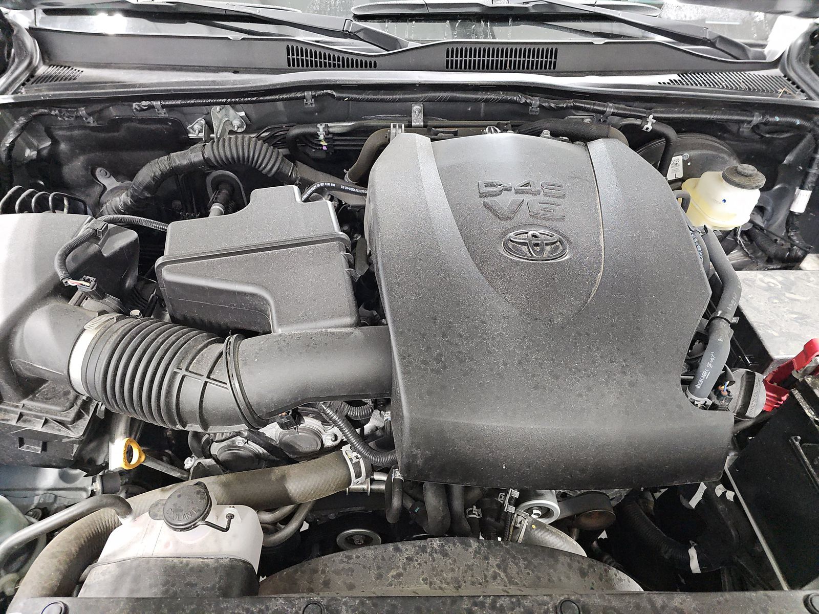 2022 Toyota Tacoma SR AWD