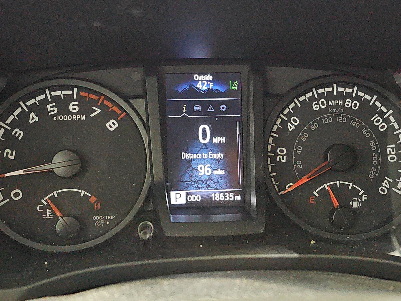 2022 Toyota Tacoma SR AWD