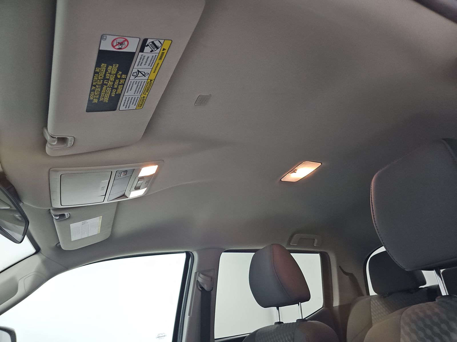 2022 Toyota Tacoma SR AWD