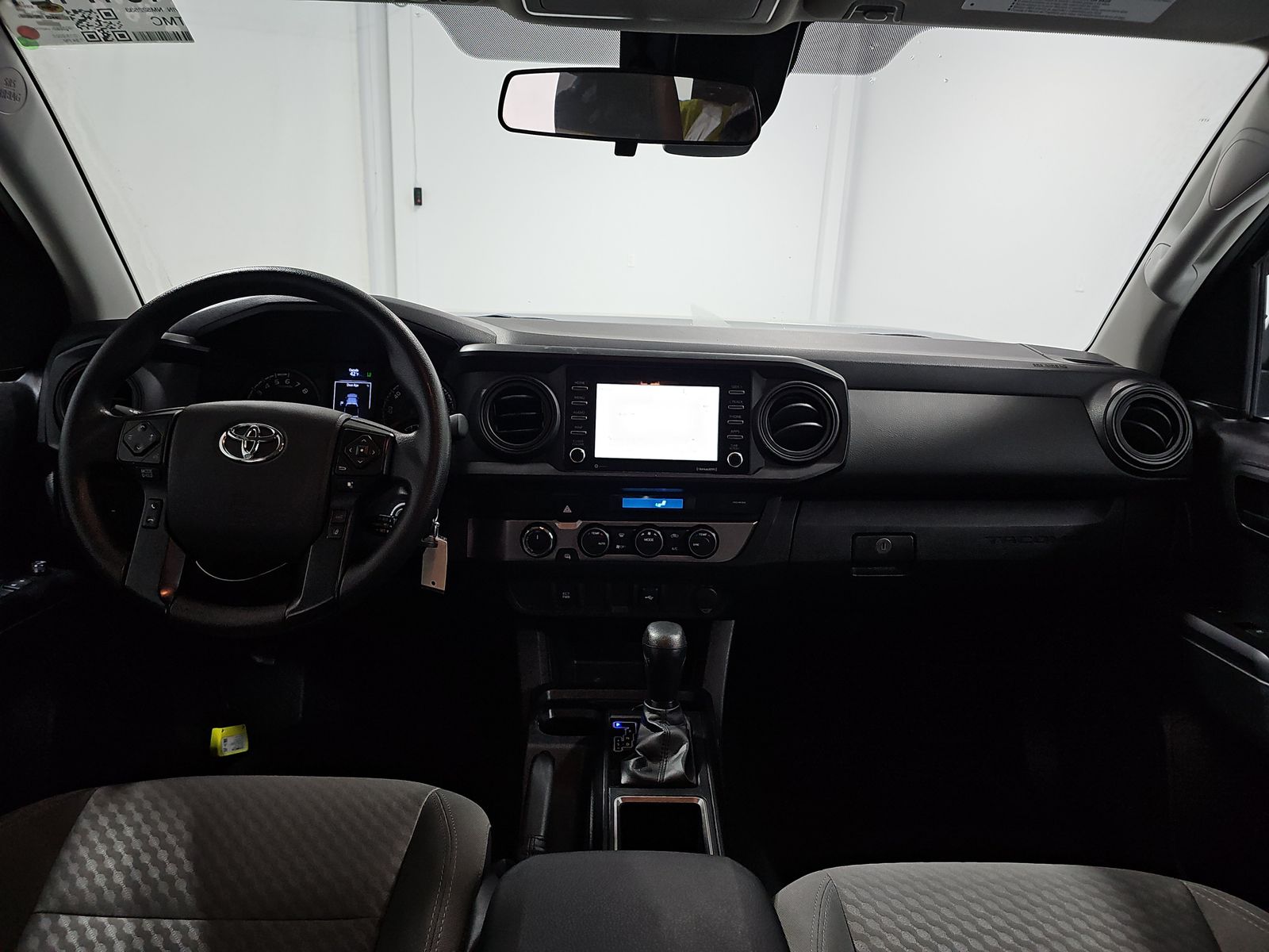 2022 Toyota Tacoma SR AWD