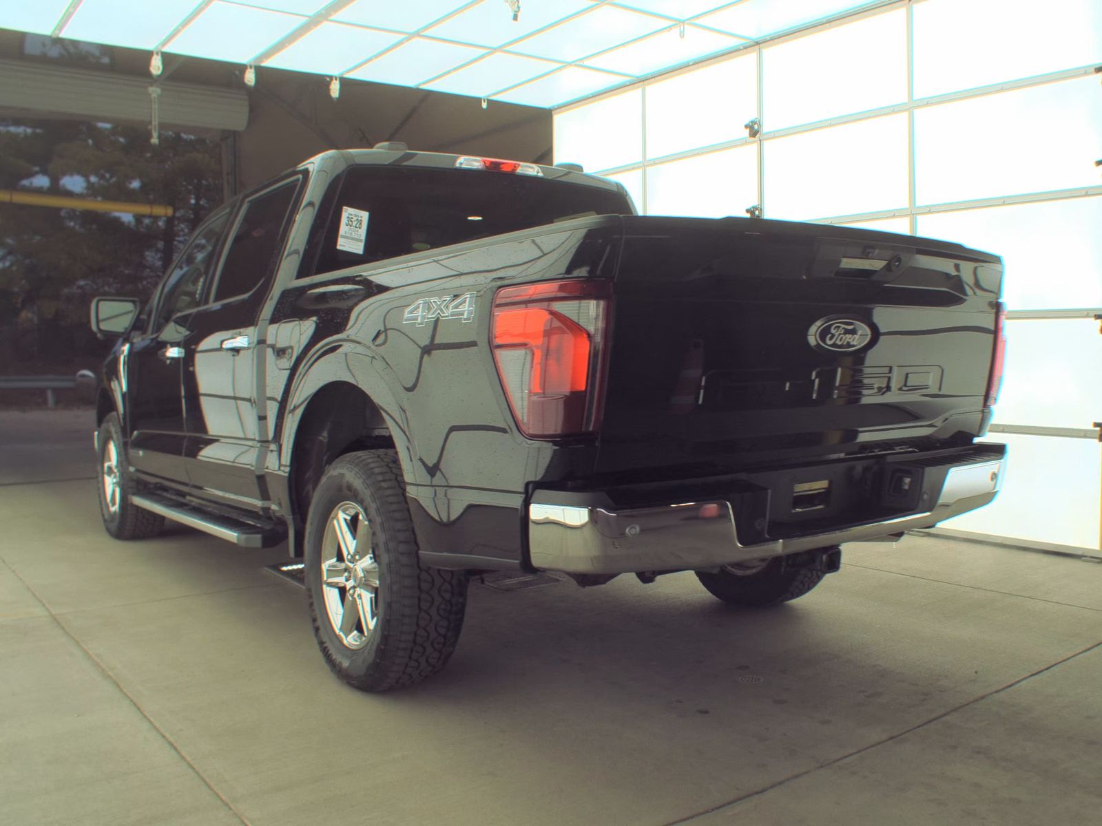 2024 Ford F-150 Hybrid XLT AWD