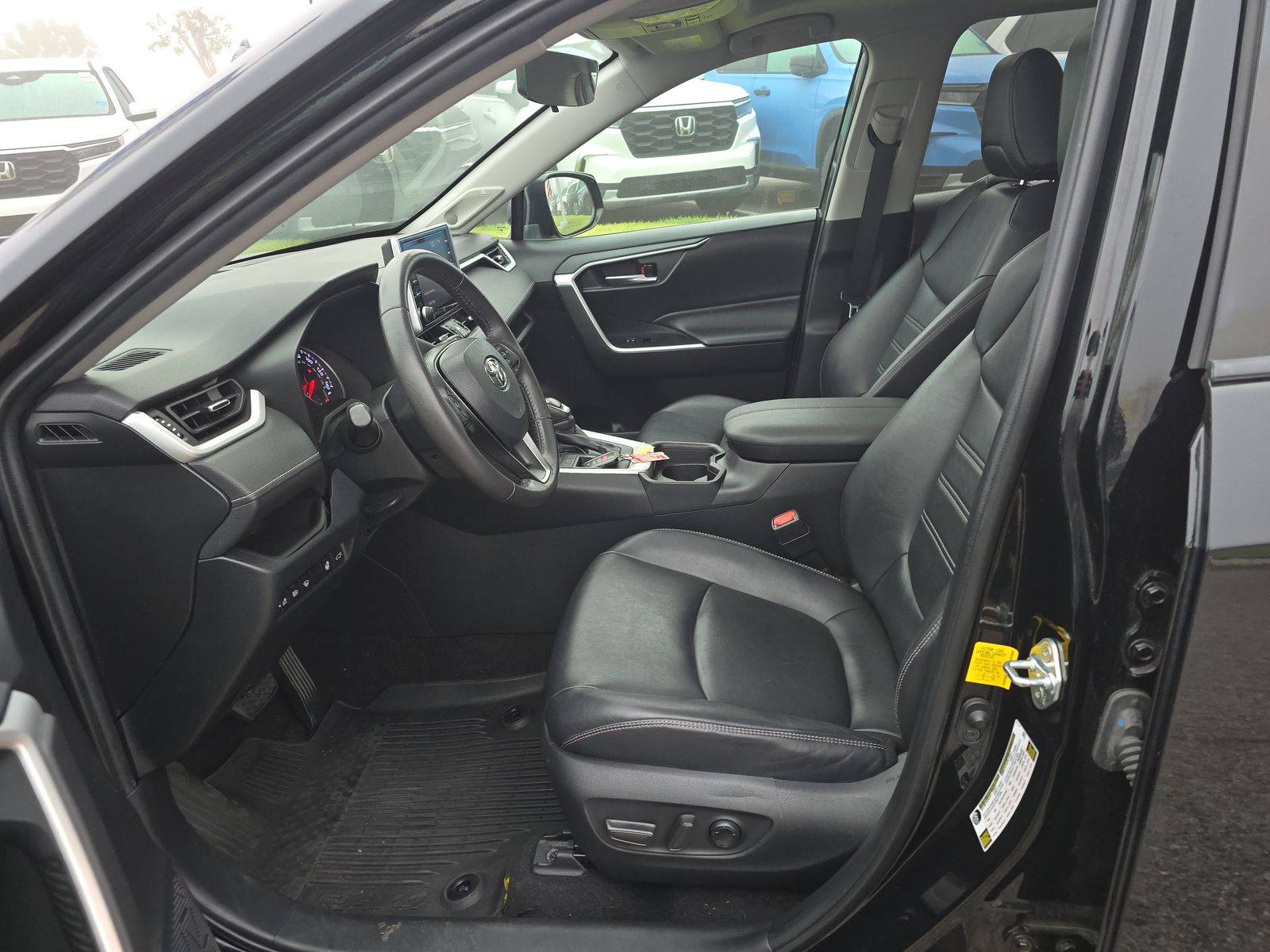 2020 Toyota RAV4 XLE Premium FWD