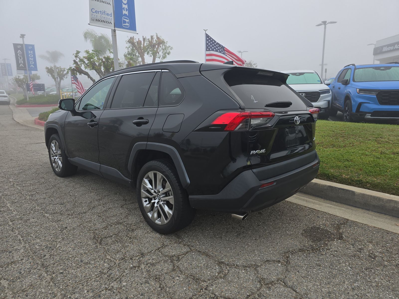 2020 Toyota RAV4 XLE Premium FWD