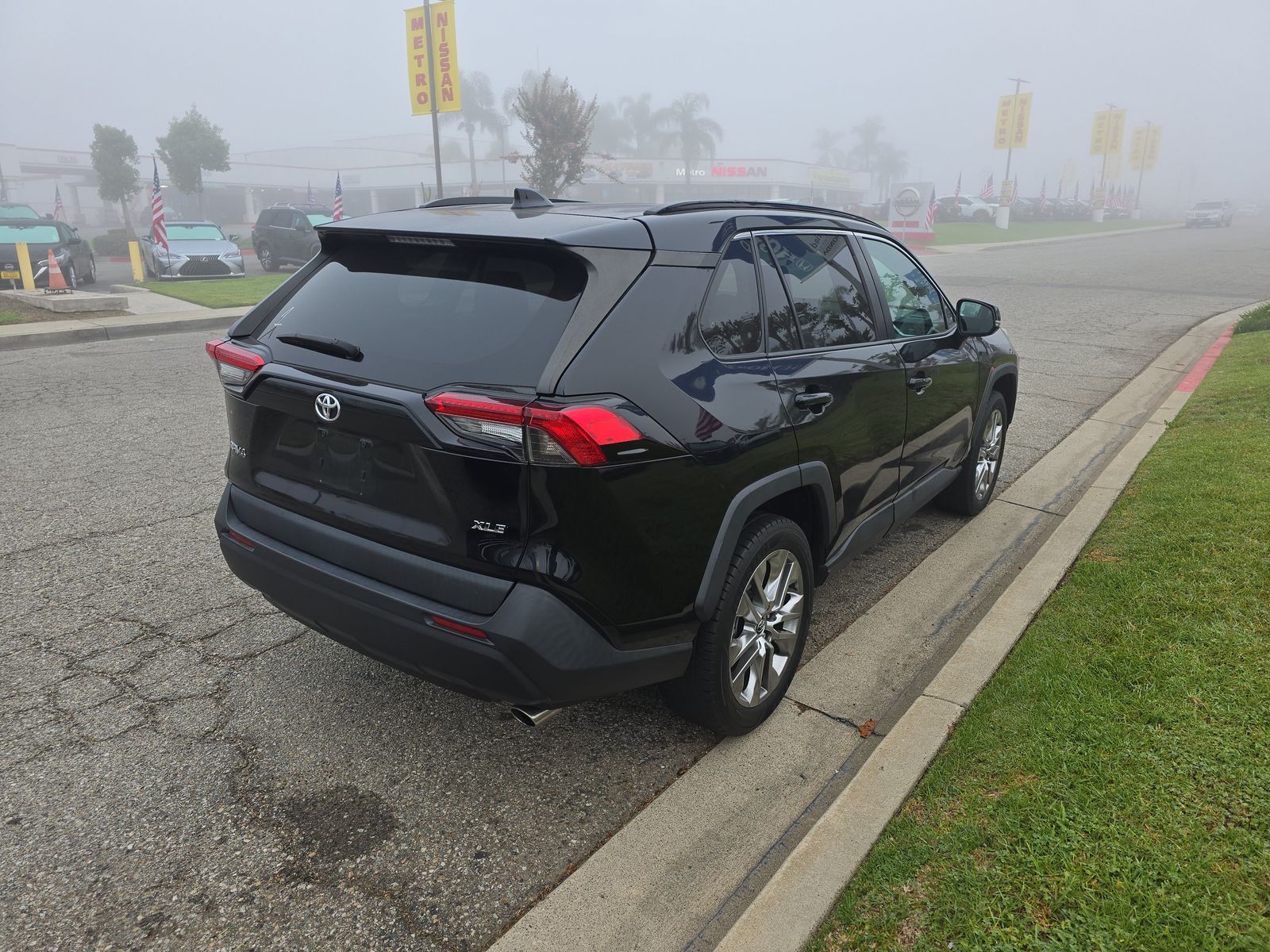 2020 Toyota RAV4 XLE Premium FWD