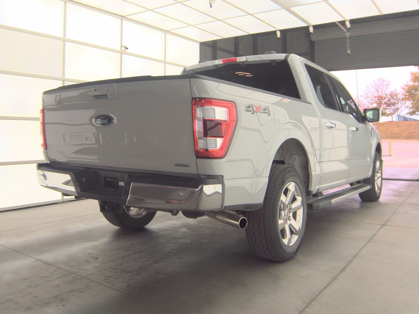 2023 Ford F-150 Lariat AWD