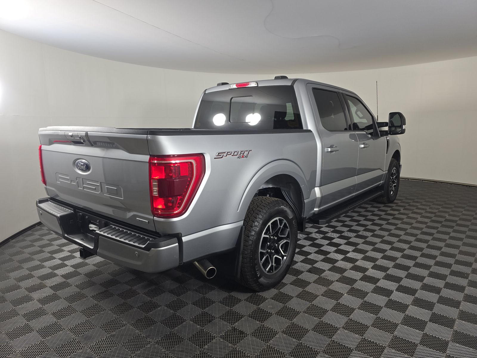 2022 Ford F-150 XLT AWD