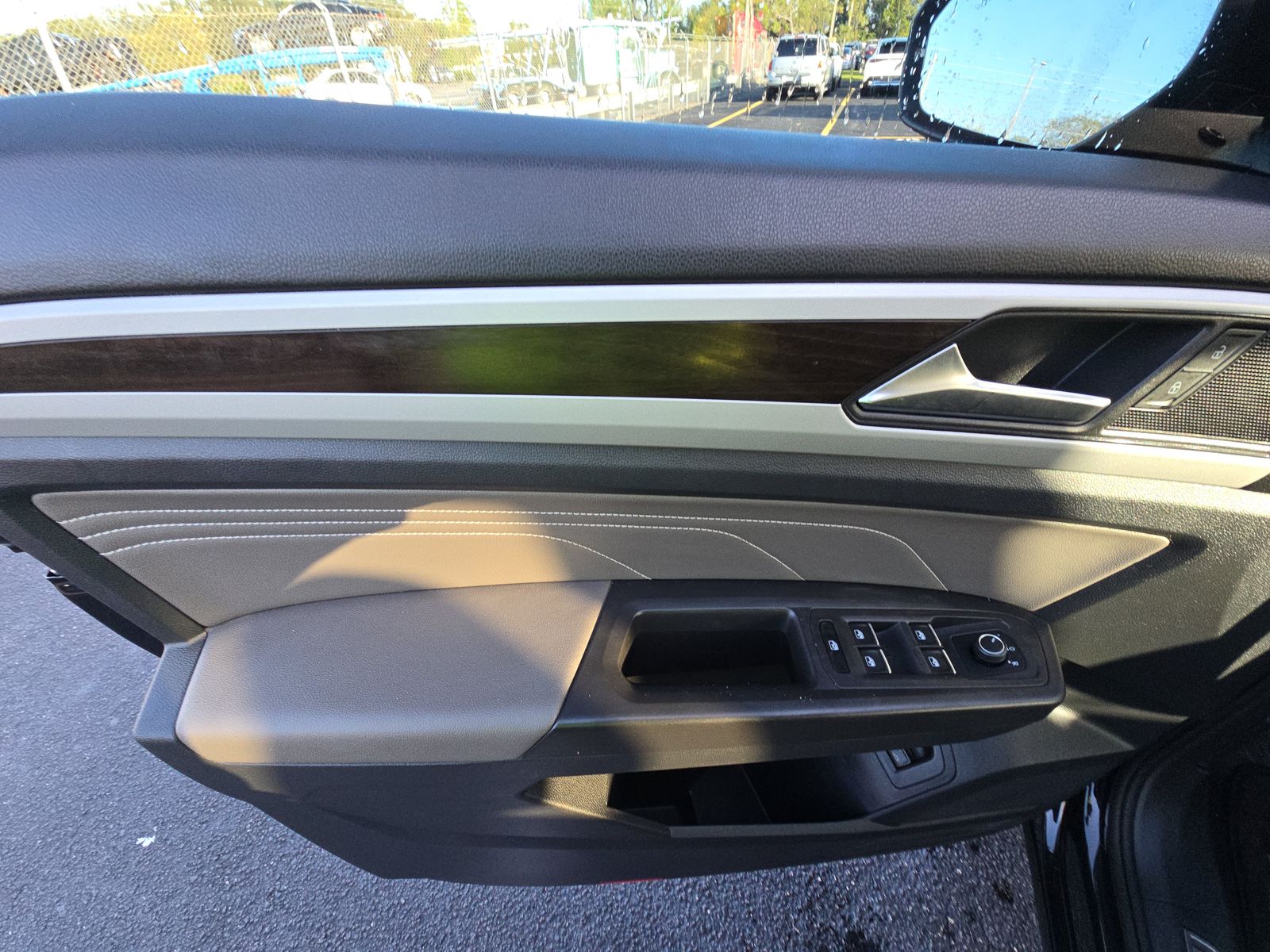 2023 Volkswagen Atlas 3.6L SE FWD