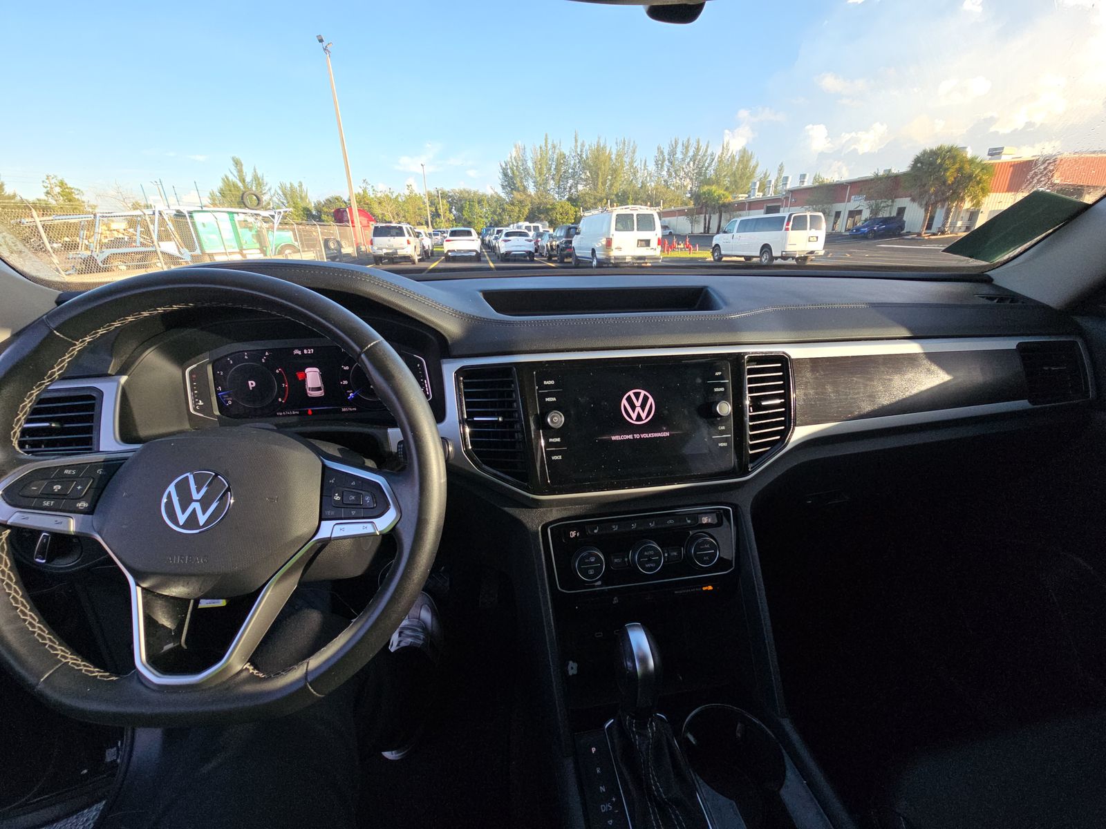 2023 Volkswagen Atlas 3.6L SE FWD