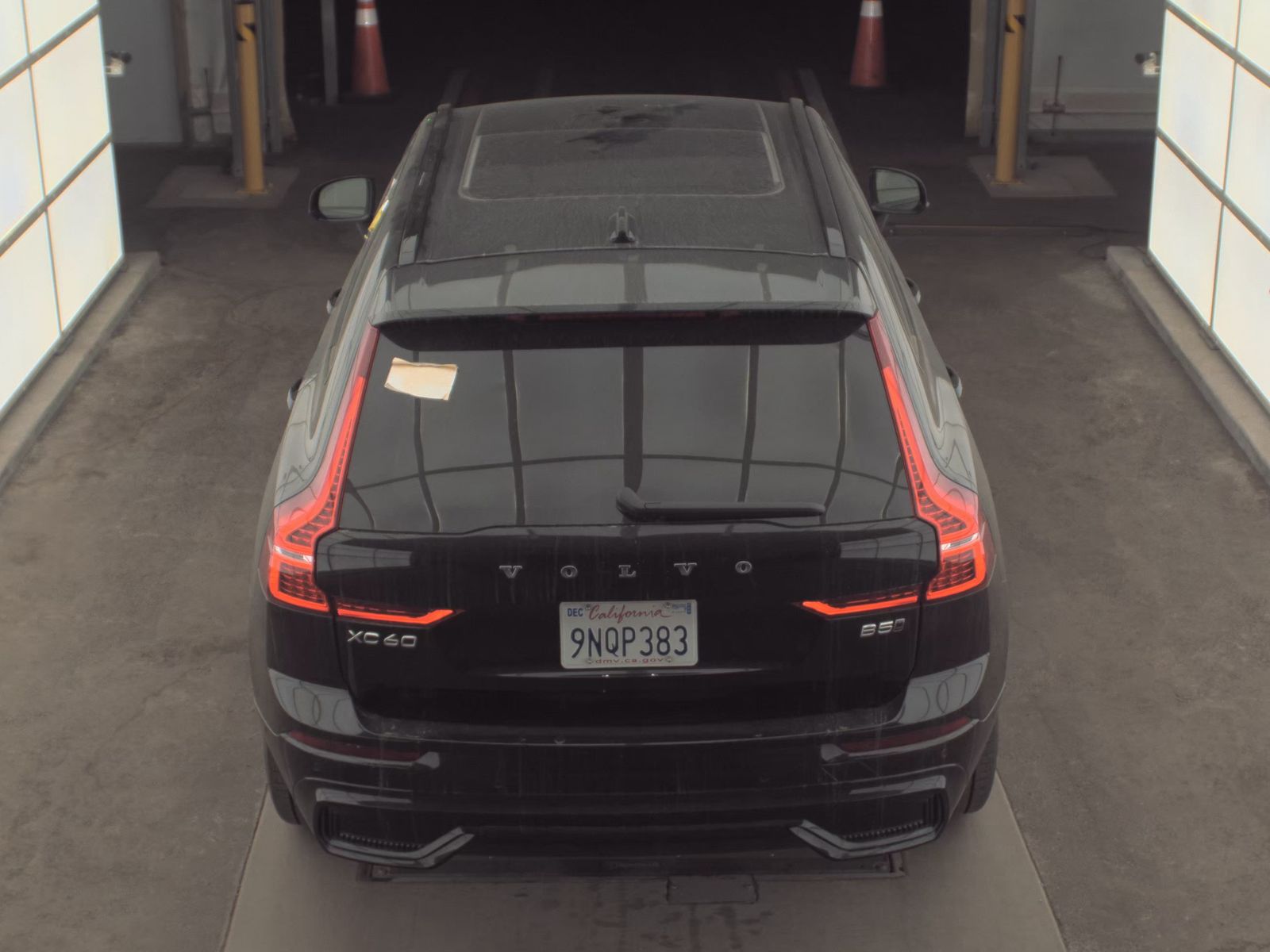 2025 Volvo XC60 B5 Plus AWD