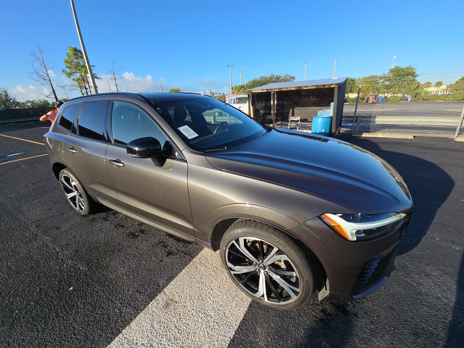 2022 Volvo XC60 B5 R-Design FWD