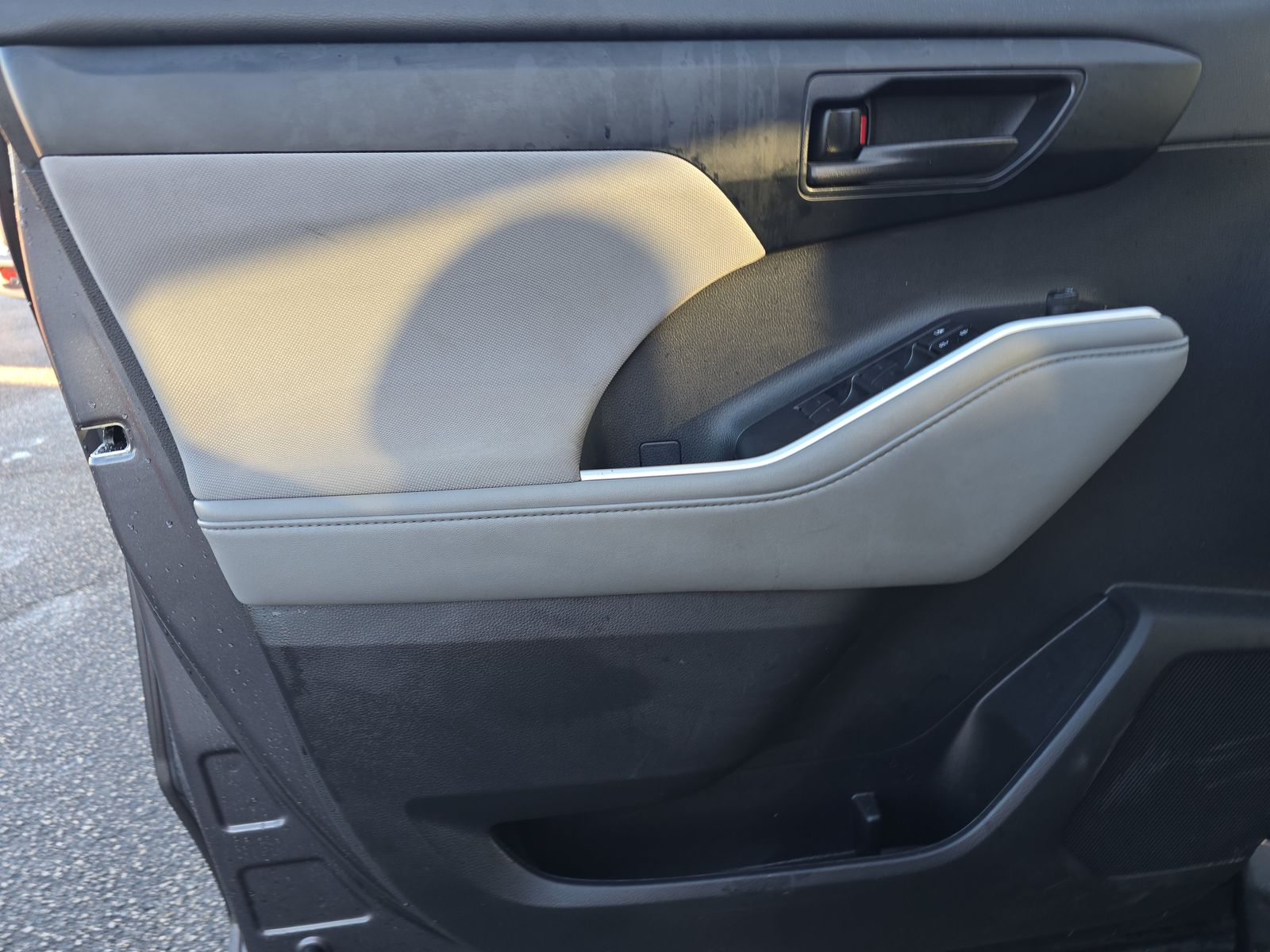 2023 Toyota Highlander LE AWD