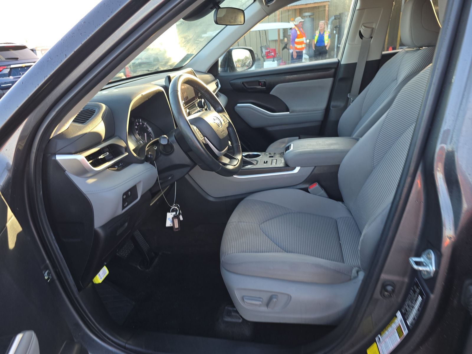 2023 Toyota Highlander LE AWD