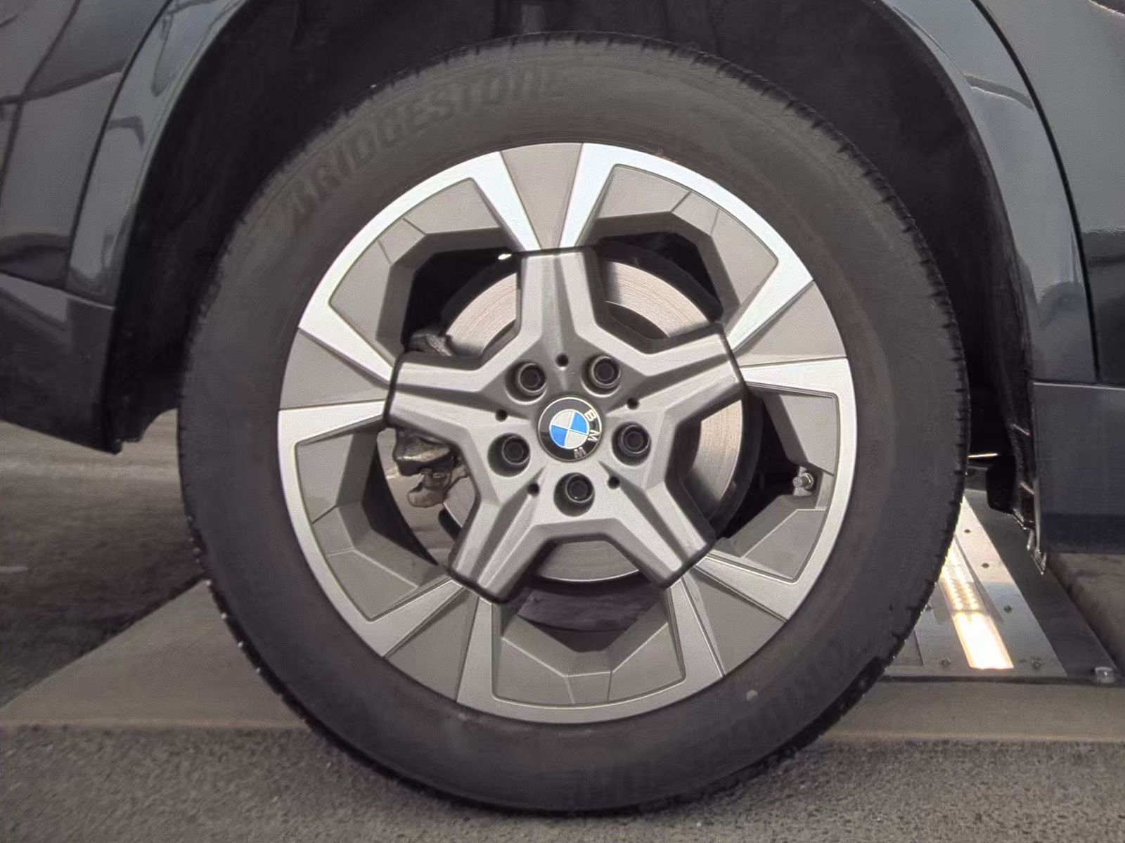 2025 BMW X1 xDrive28i AWD