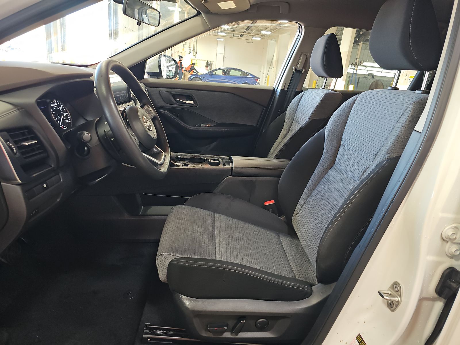 2023 Nissan Rogue SV AWD