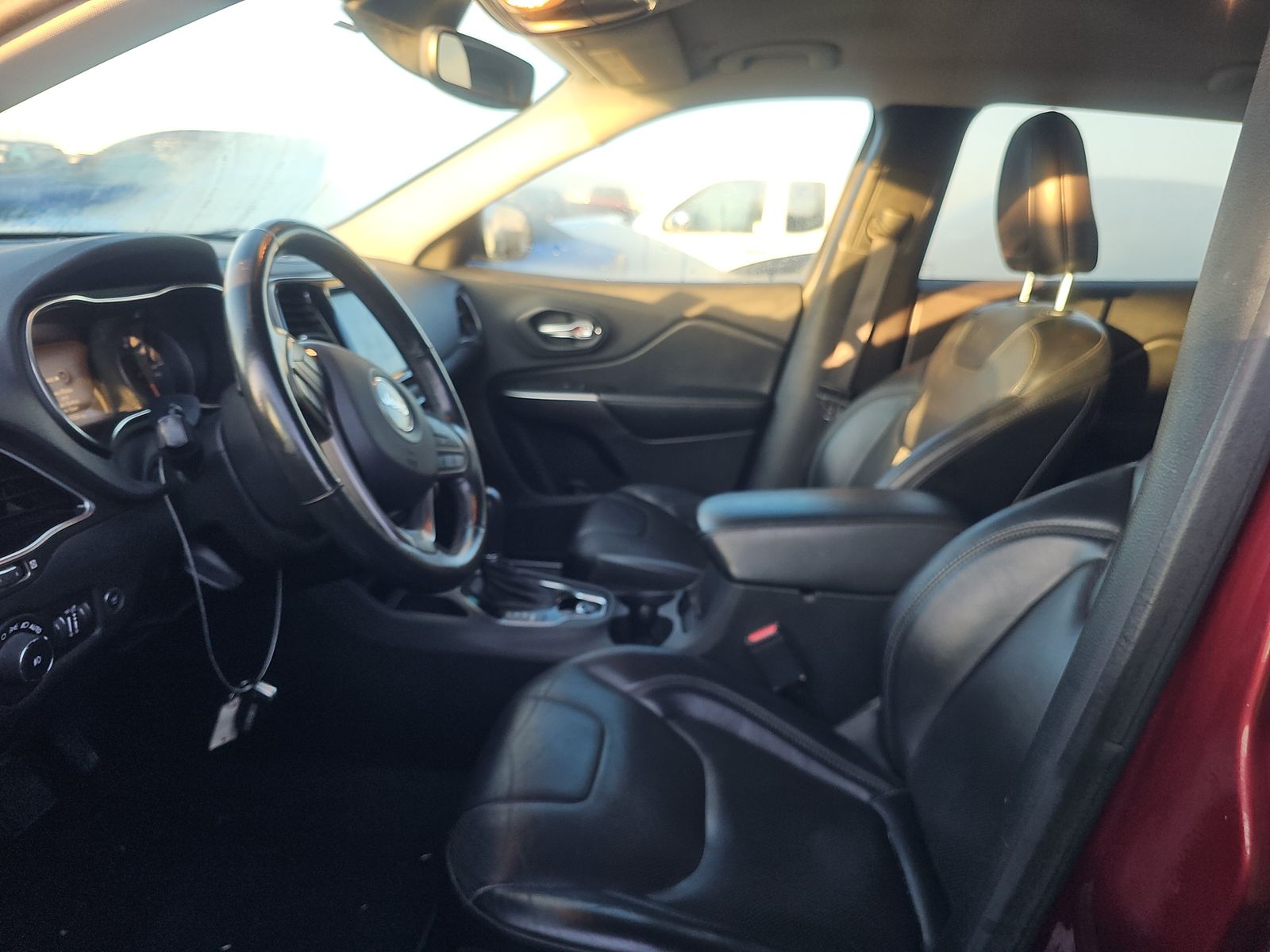 2019 Jeep Cherokee Limited FWD