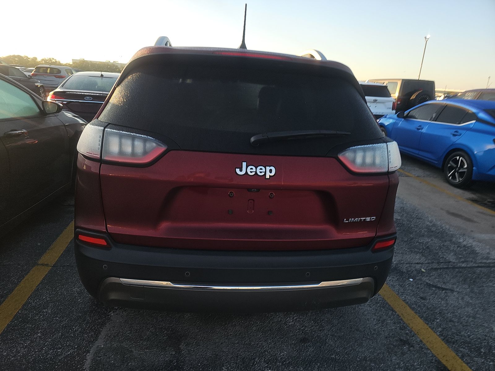 2019 Jeep Cherokee Limited FWD