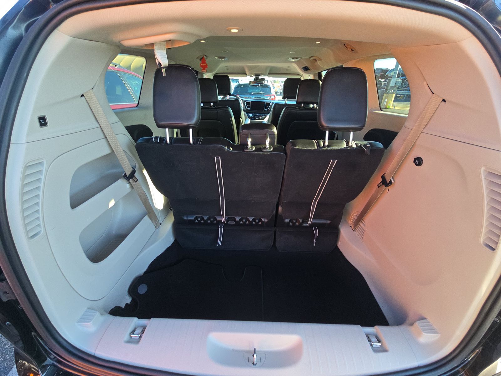 2024 Chrysler Pacifica Touring L FWD