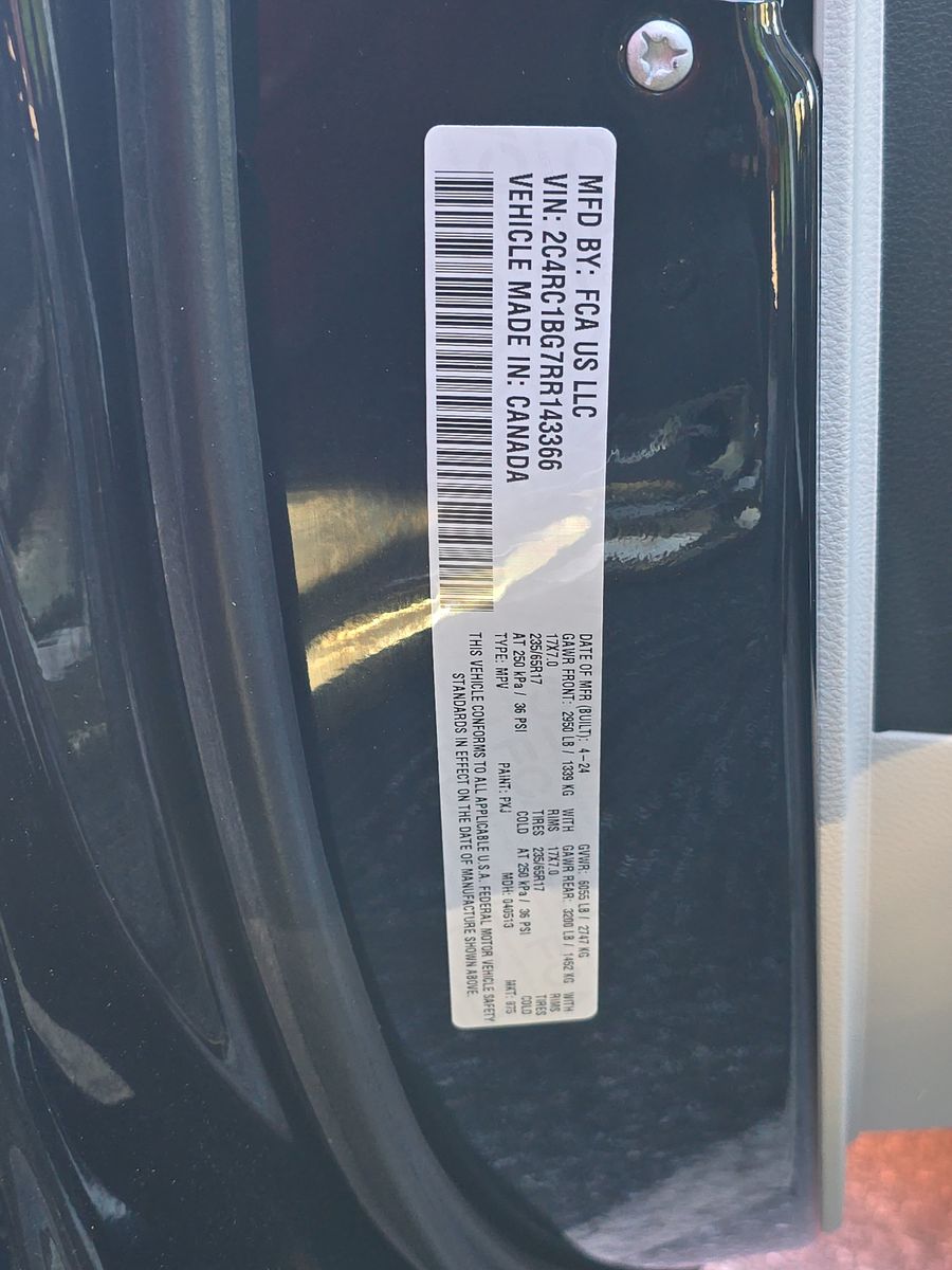 2024 Chrysler Pacifica Touring L FWD