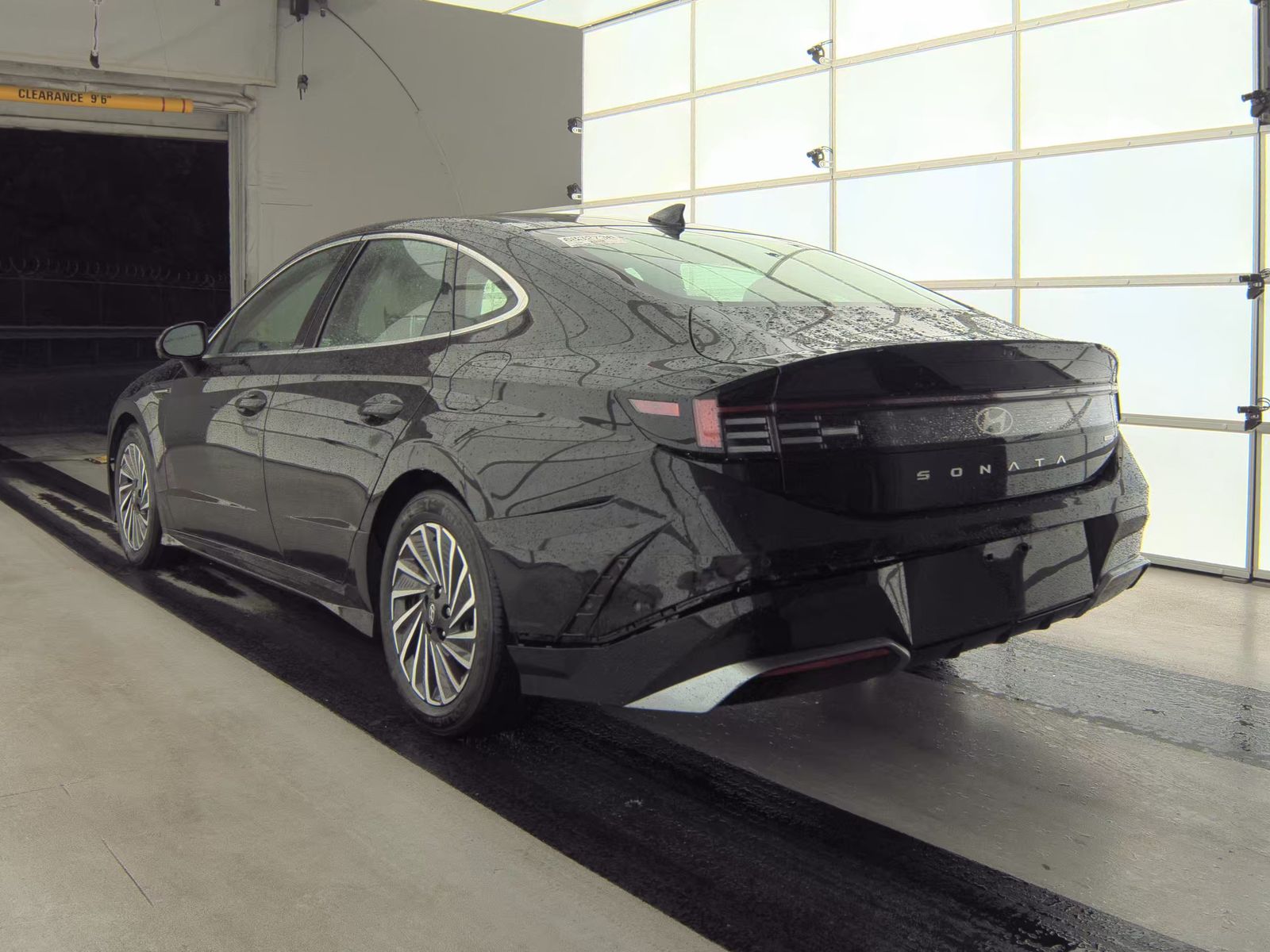 2025 Hyundai Sonata Hybrid Limited FWD