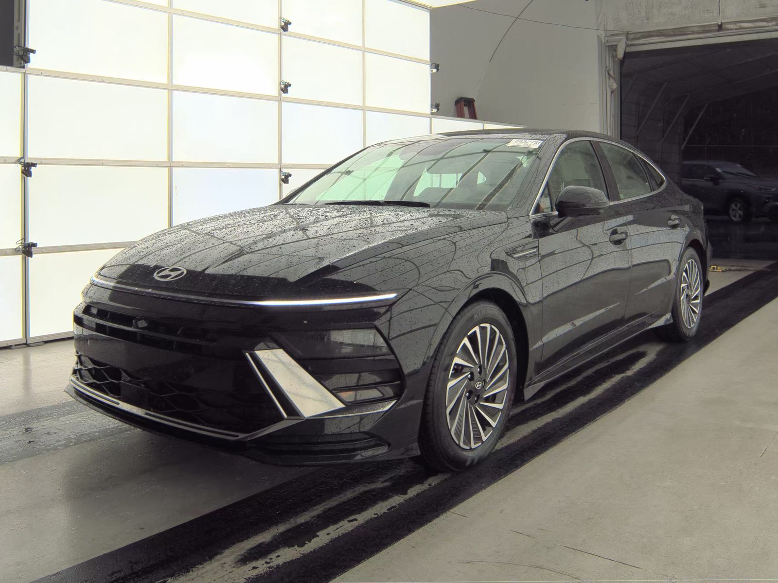 2025 Hyundai Sonata Hybrid Limited FWD