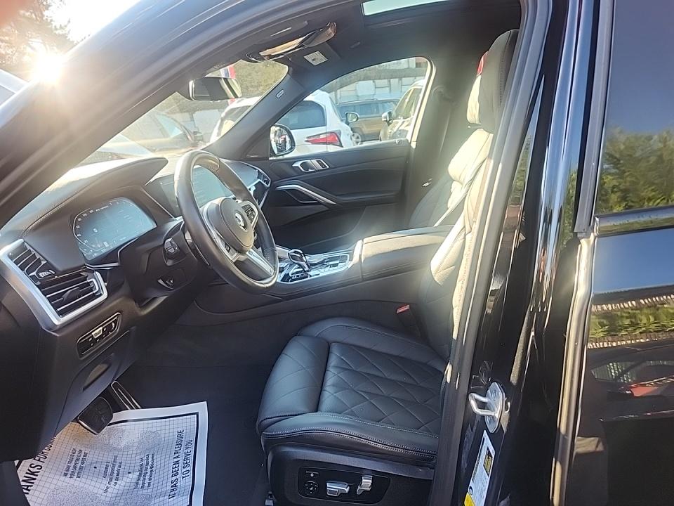 2023 BMW X6 M50i AWD