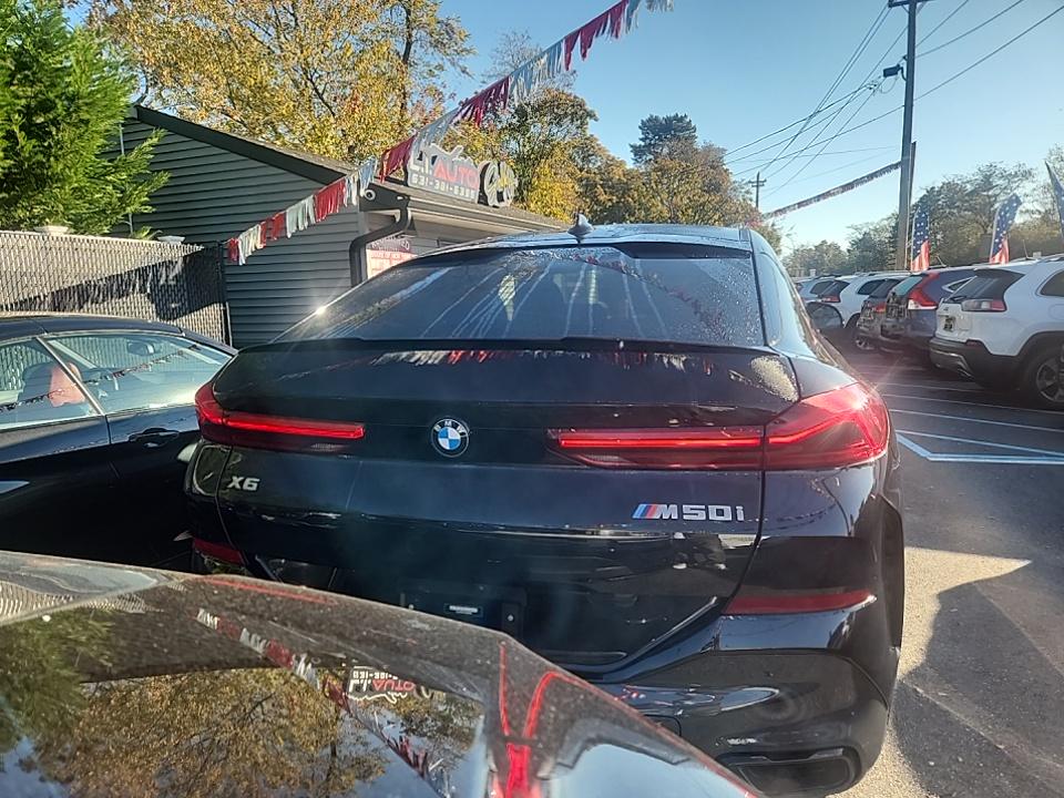 2023 BMW X6 M50i AWD