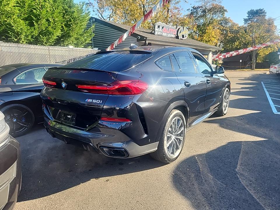 2023 BMW X6 M50i AWD
