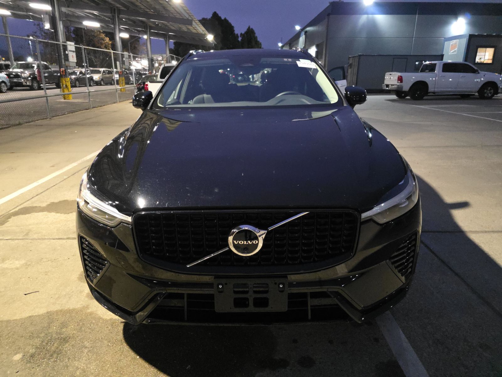 2025 Volvo XC60 B5 Plus AWD