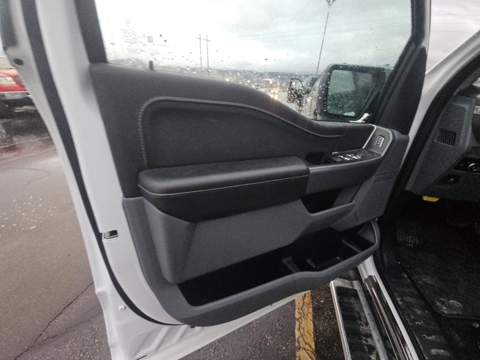 2024 Ford F-150 XLT AWD