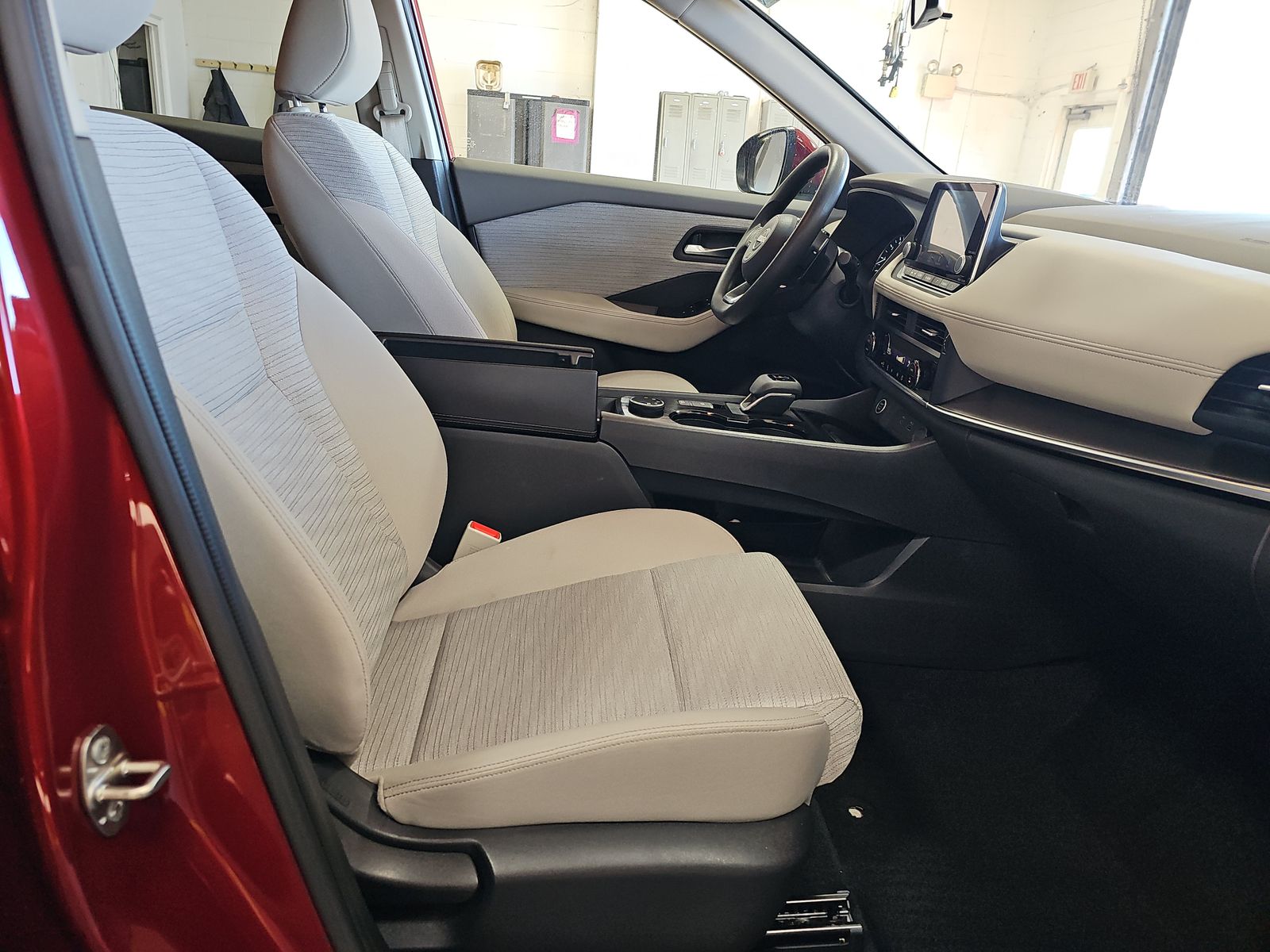 2023 Nissan Rogue SV AWD