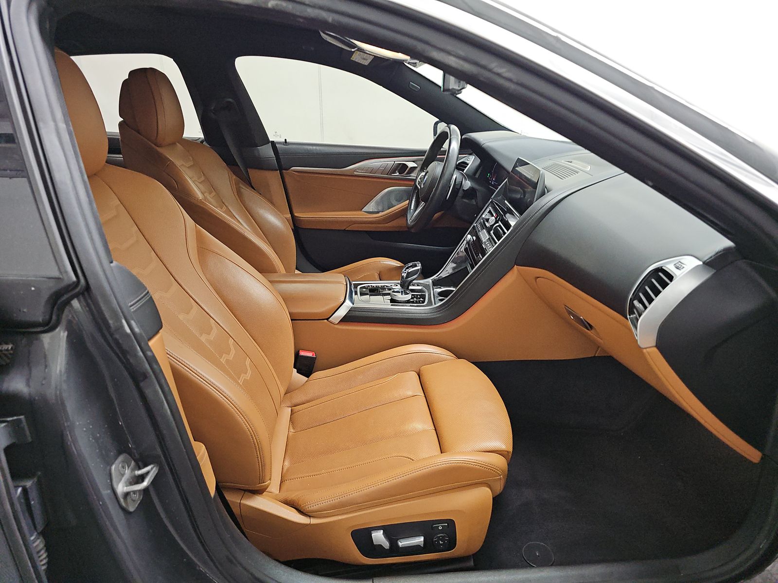 2022 BMW 8 Series M850i xDrive AWD