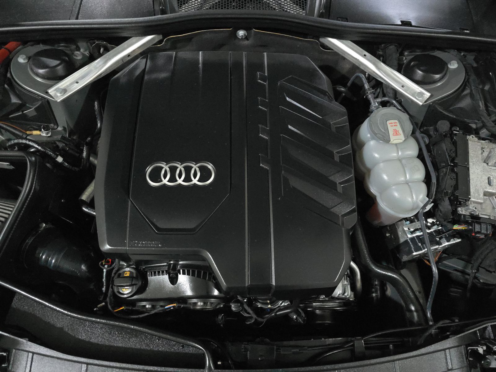 2023 Audi A4 S line Premium Plus AWD