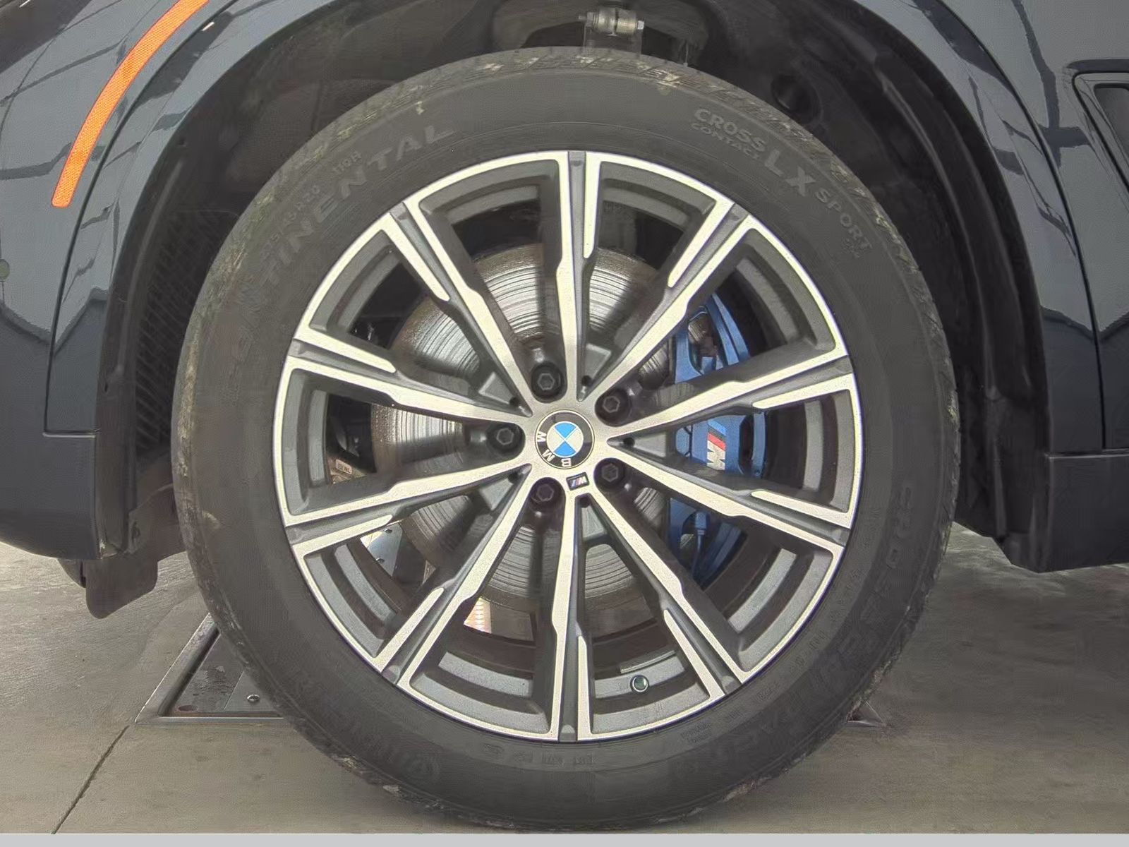 2022 BMW X5 xDrive40i AWD