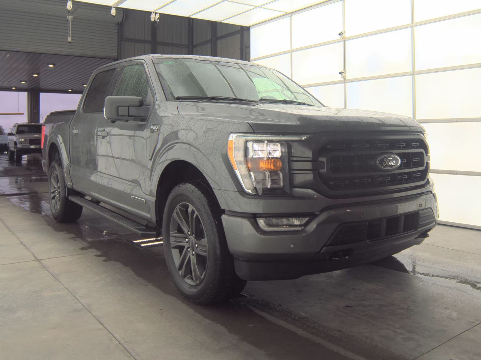 2023 Ford F-150 Hybrid XLT AWD
