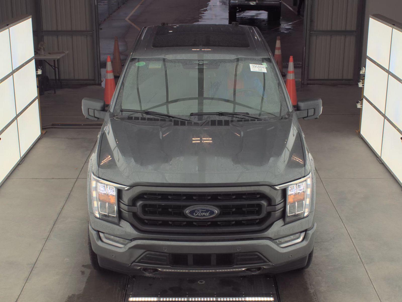 2023 Ford F-150 Hybrid XLT AWD