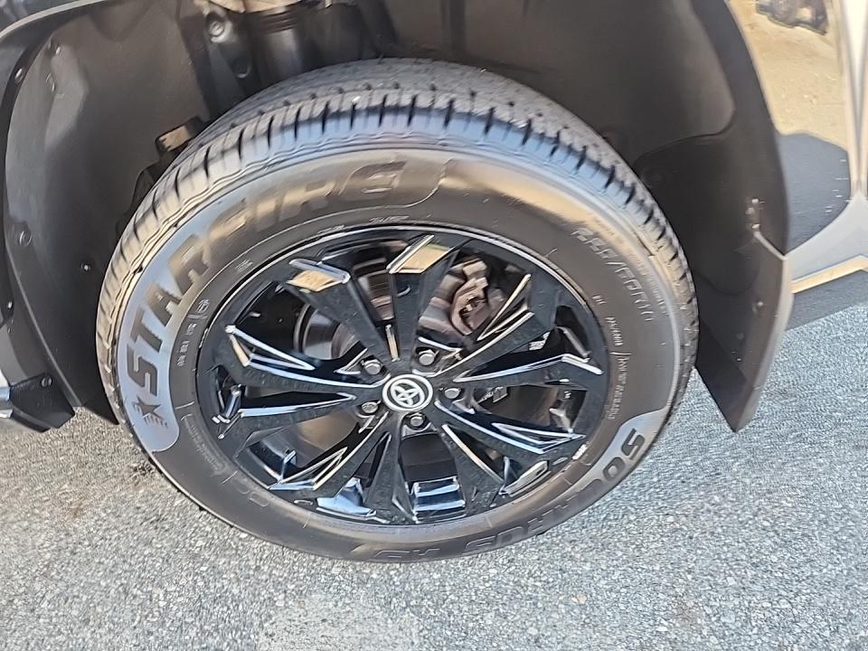 2022 Toyota RAV4 Hybrid SE AWD