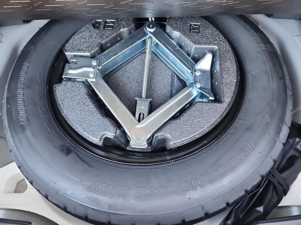 2022 Toyota RAV4 Hybrid SE AWD