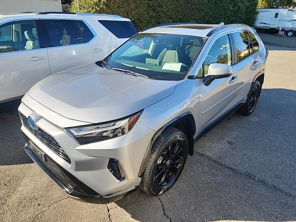 2022 Toyota RAV4 Hybrid SE AWD
