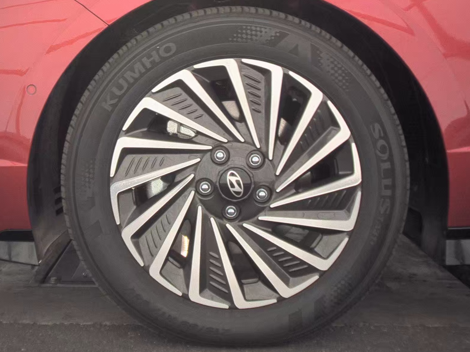 2025 Hyundai Sonata Hybrid Limited FWD